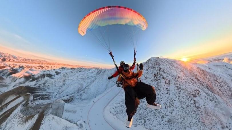 央廣時評·冰雪春天丨冰雪產業“鏈”就經濟增長新勢能