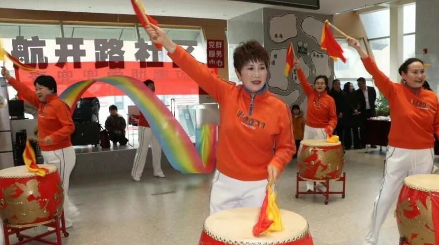 “青”暖冬日“兜”聚溫情，“愛助跑”啟新程