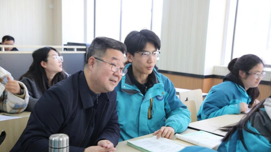 西安錦園中學：三師共濟探云徑 深耕細研待花開