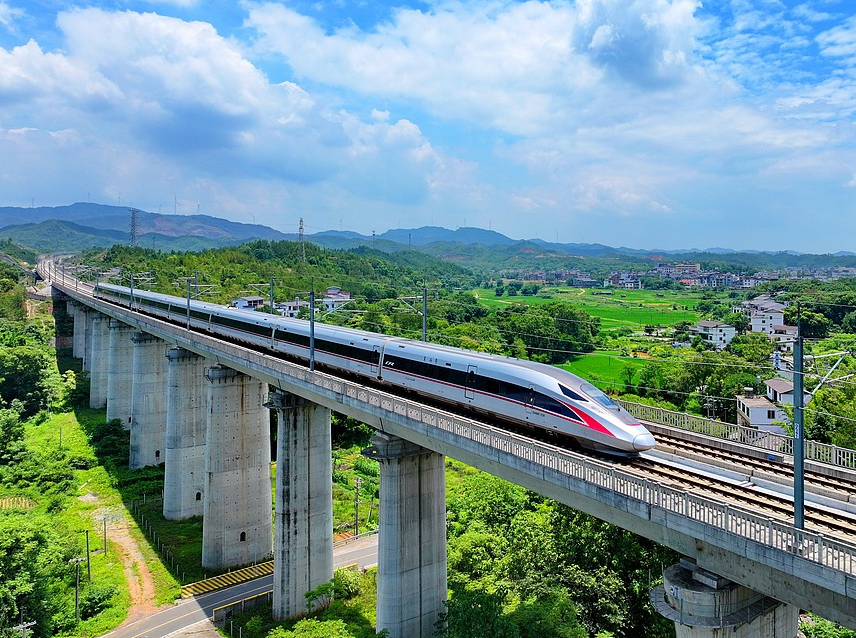 熱評兩岸丨強大祖國做后盾&nbsp;臺灣才有真正的安全感