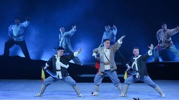 文化幫扶結碩果 紅色秦腔《從照金到南梁·橋山星火》鄠邑首演