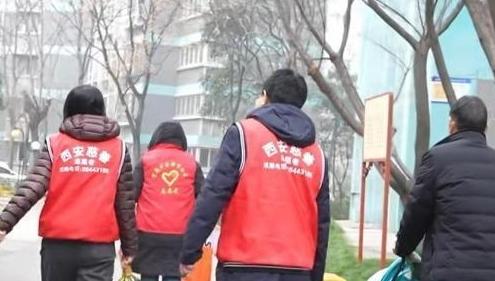 服務群眾零距離 新春慰問暖鄰里