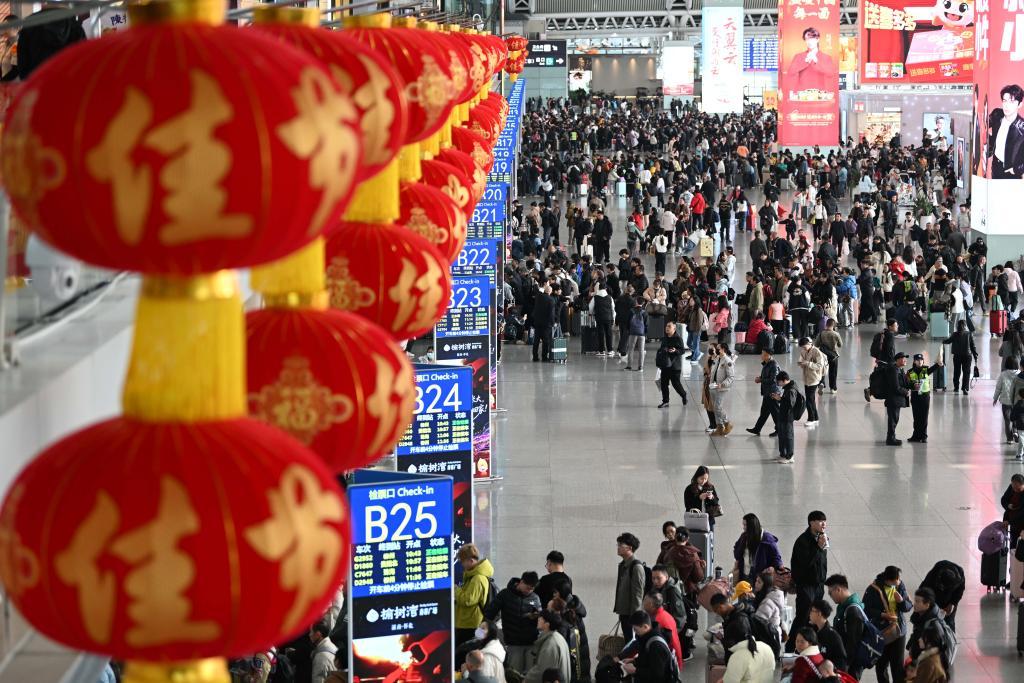 春運回家，小心“搶票神器”的收割陷阱