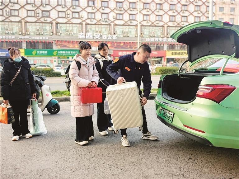 365张车票见证团圆故事