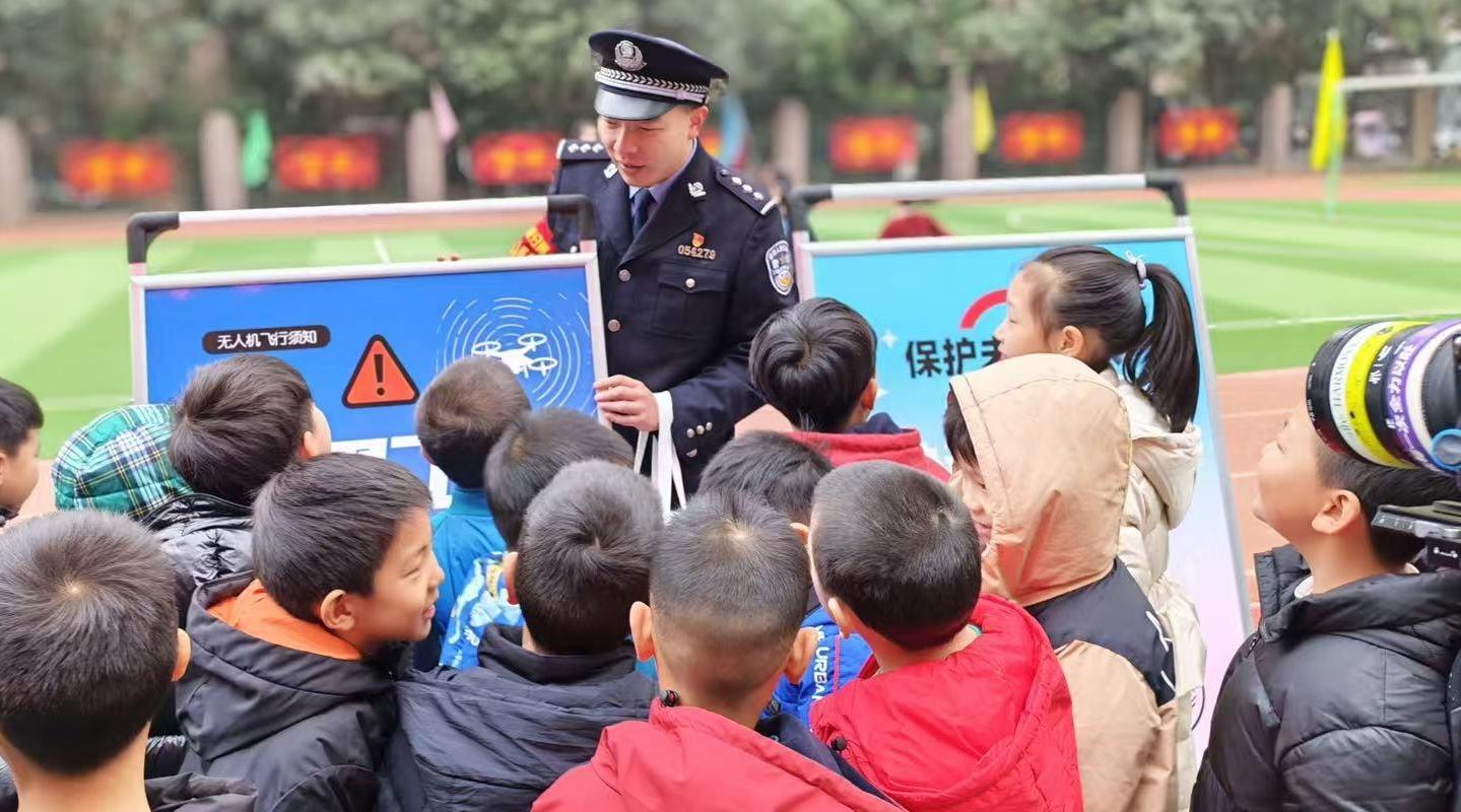 开学第一课护平安 仁厚庄小学警校社联动筑防线