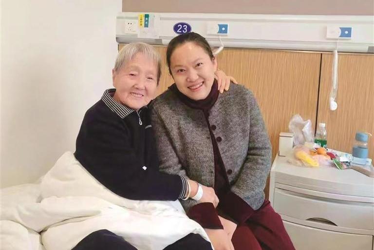 雷锋精神就在身边的小事里