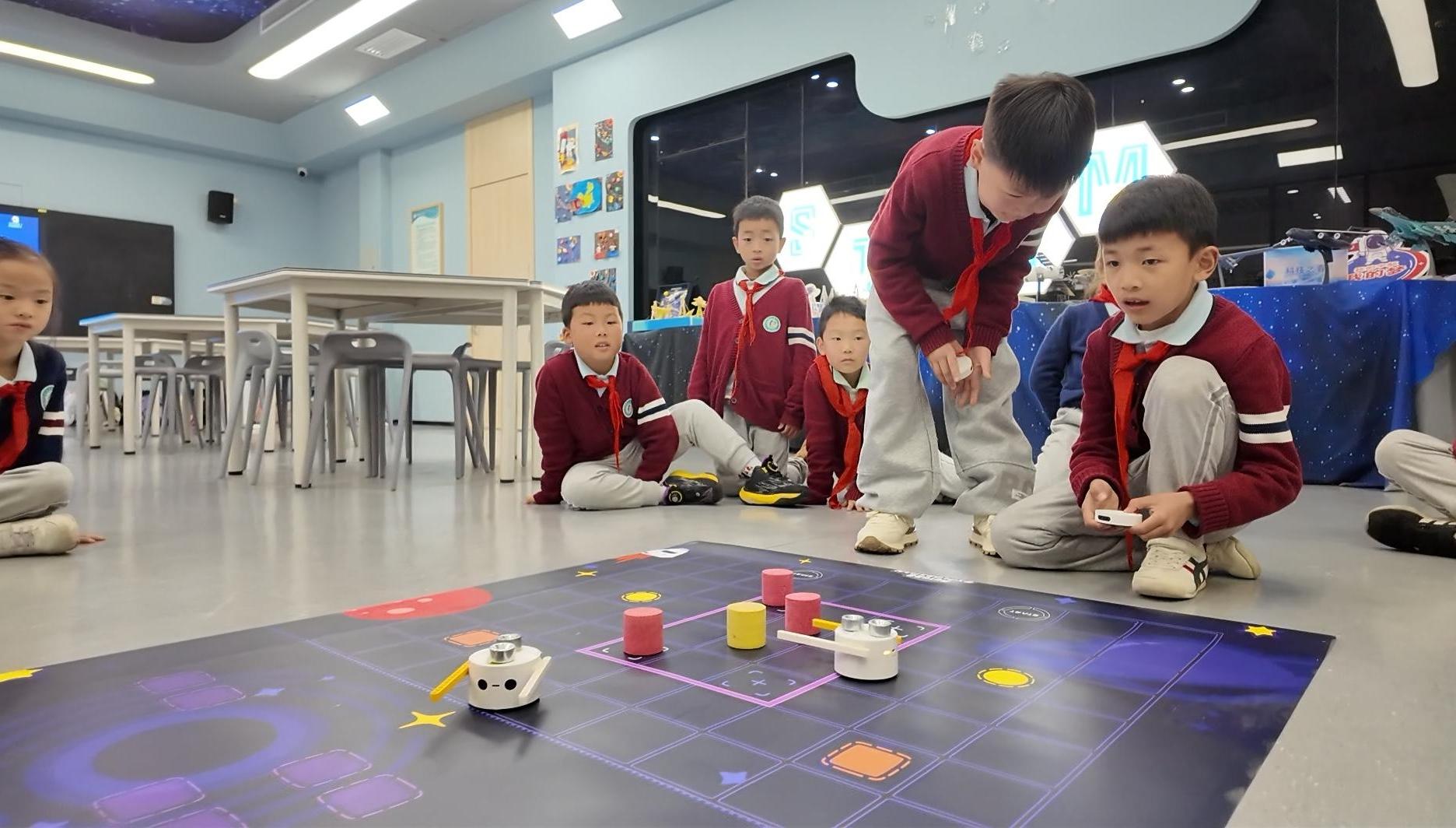 当小学生遇见火星探险：西咸新区第一小学的“智创STEAM”课堂有多酷？