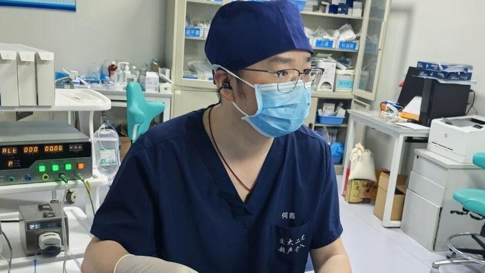 交大二附院微创消融破解高危甲状旁腺难题