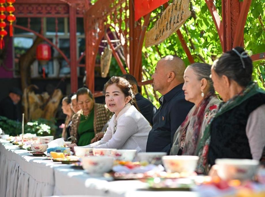一碗奶茶里的民生温度