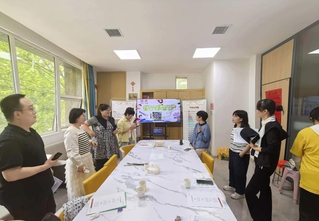 小小善举聚大爱 邻里同心暖家园