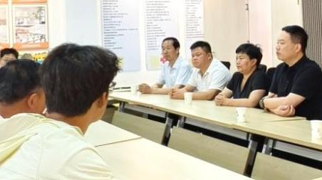 21名特殊孩子收到“六一”礼物 陕西公益组织联手企业守护童心成长
