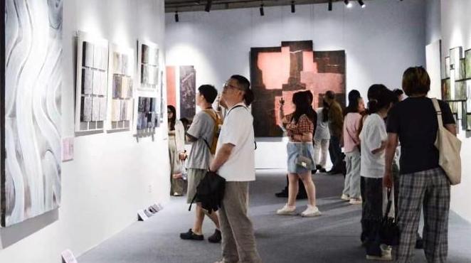 西安美院“无界西美”2026年本科毕业作品展开幕