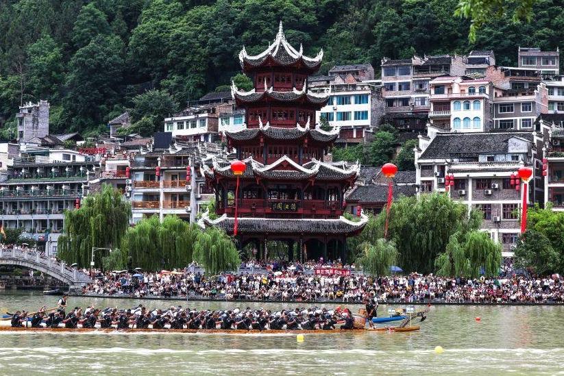 新华鲜报丨“粽”享端午 1.24亿人次出游