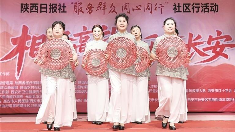 “一站式”便民服务获好评