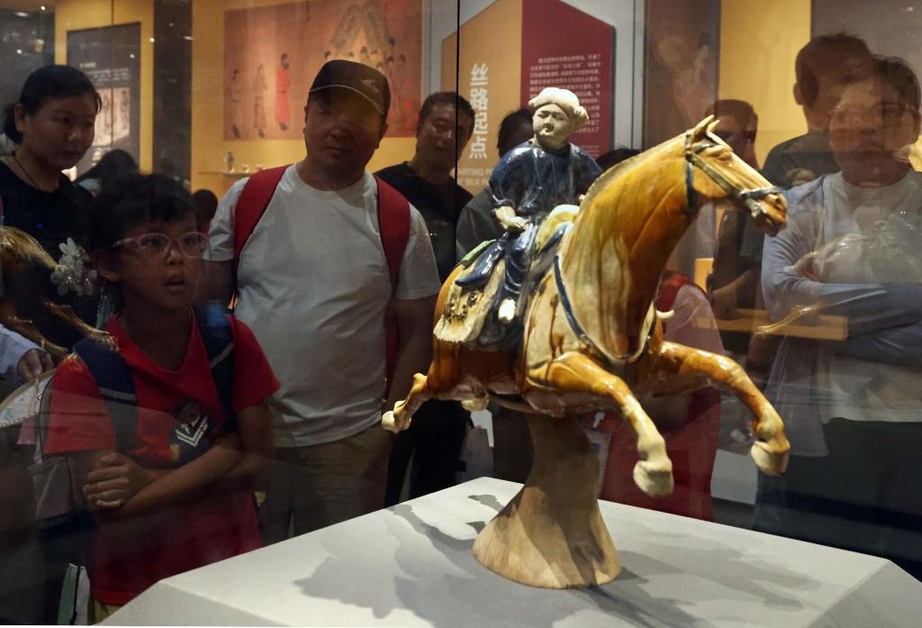 博物馆成了孩子们暑期行走的“历史课堂”