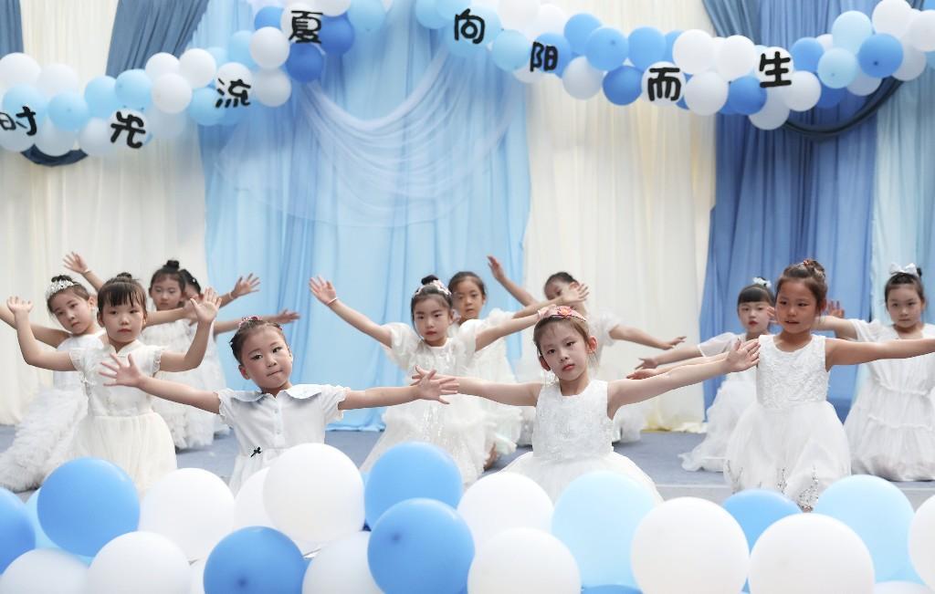 满载祝福 扬帆起航
