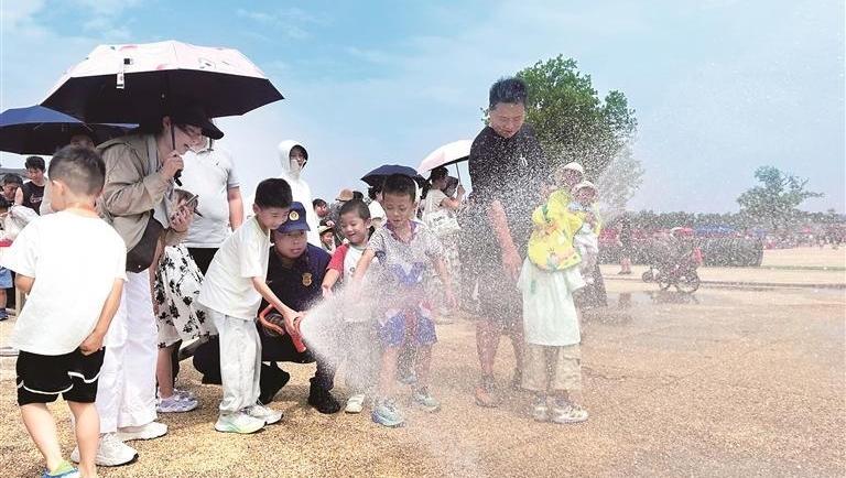 实景课堂学安全