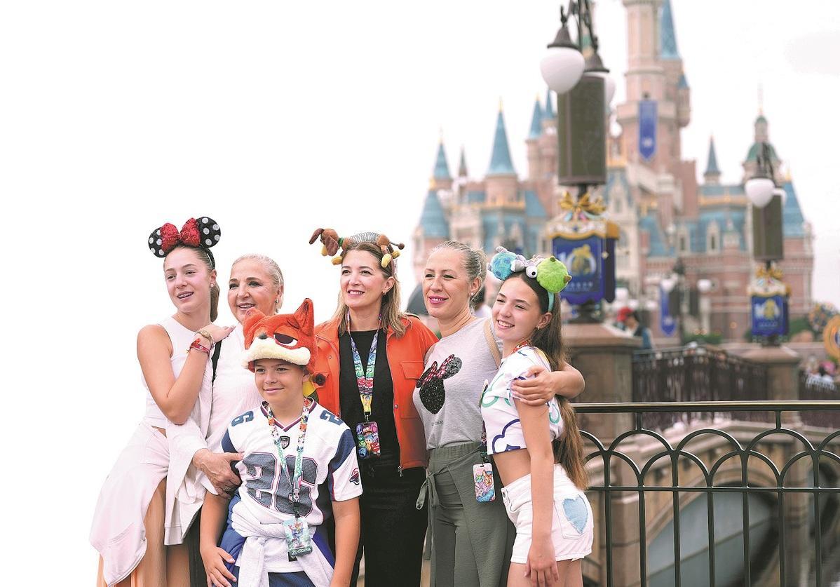 Visitors dream of taking China