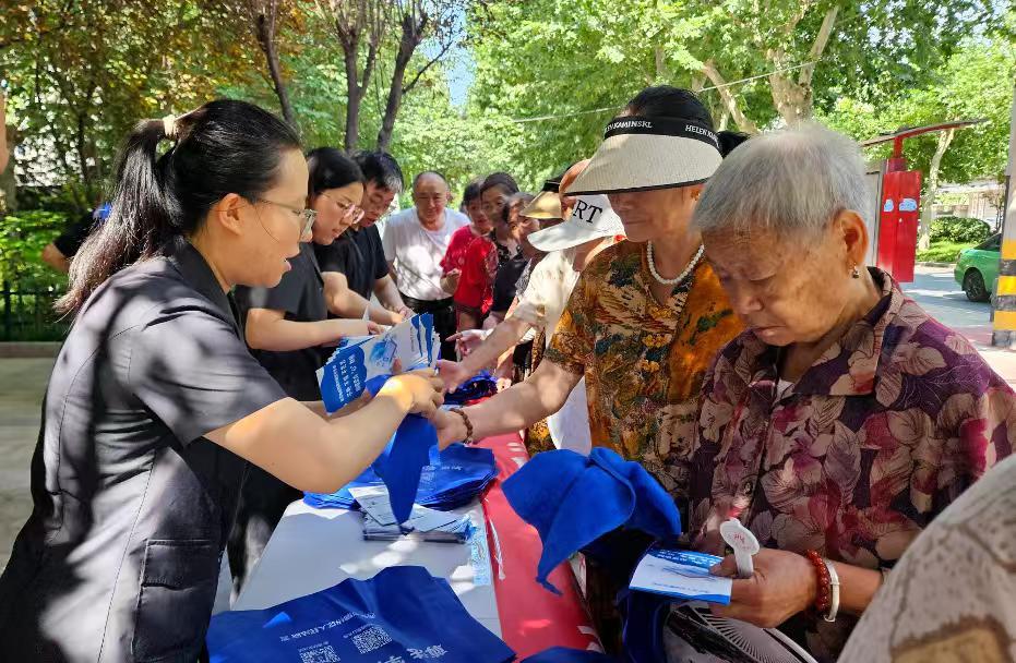 不听不信不贪恋 构筑反诈“心”防线