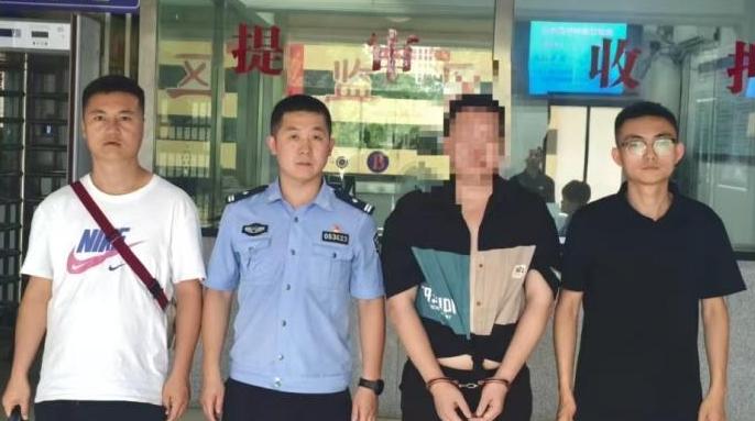 轻信“网络律师”被骗60余万 民警跨省挽损成功破案