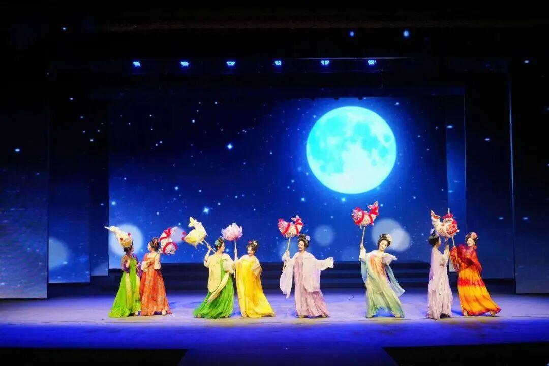 ?大型国风诗乐汉服剧《长相思·在长安》在西安精彩上演