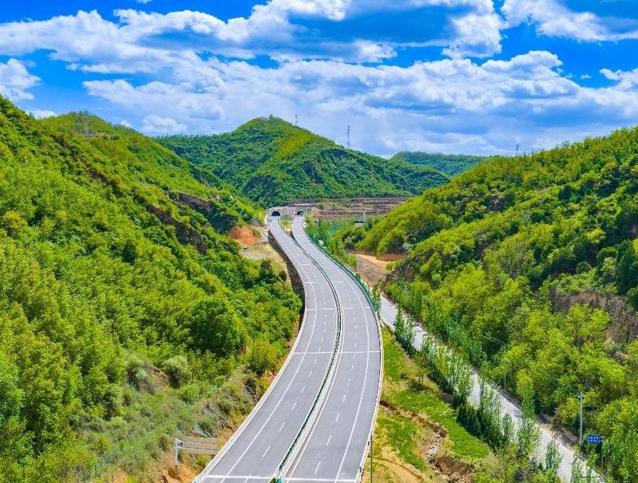 延安东绕城高速公路正式通车运营