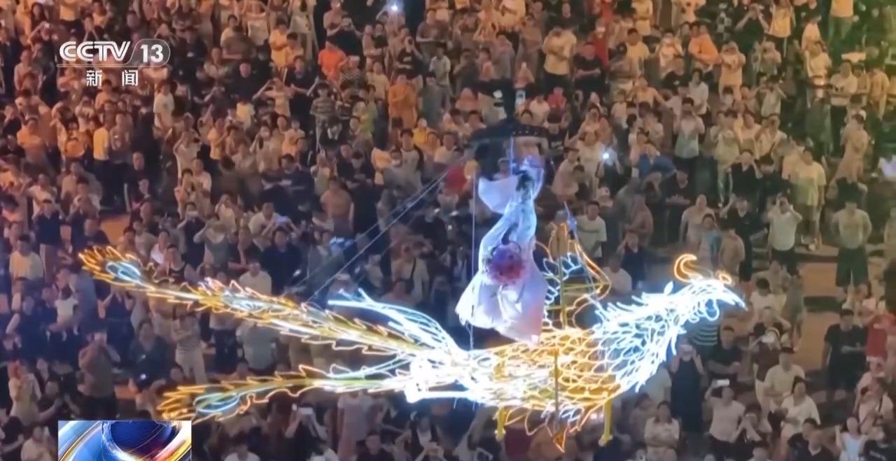 视频丨多彩活动点亮夏夜 暑期特色文旅消费火热