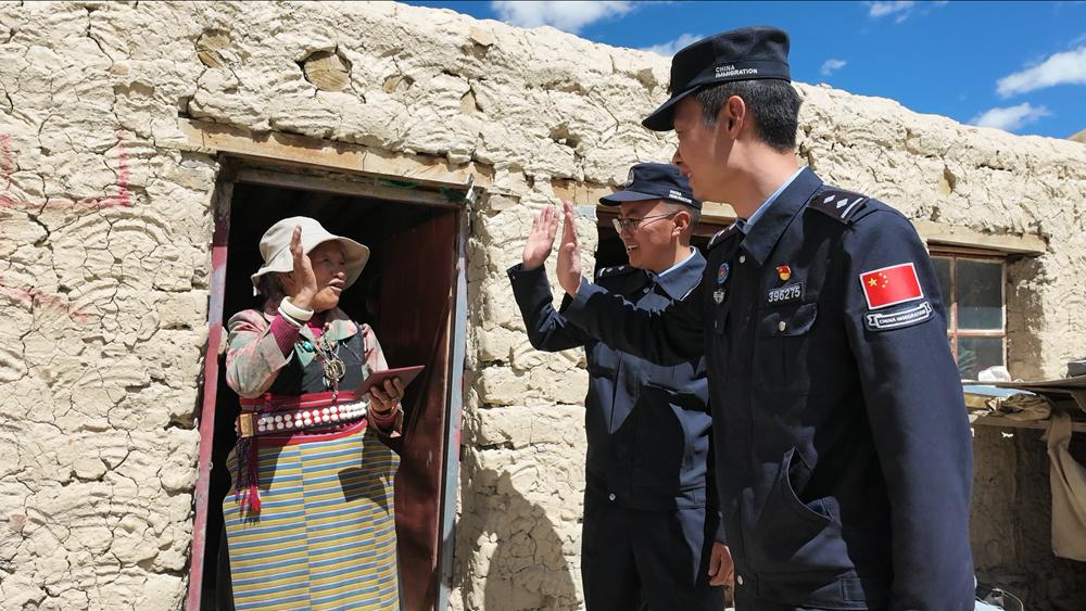行进中国｜跟着牦牛尾巴走的派出所